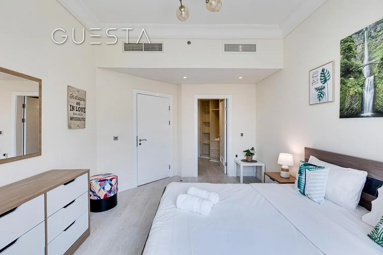 Apartment Shoreline The Palm, Free Beach & Pool Access Dubai